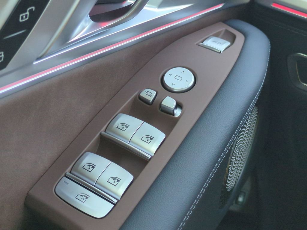 New 2026 BMW XM Label Red image 24