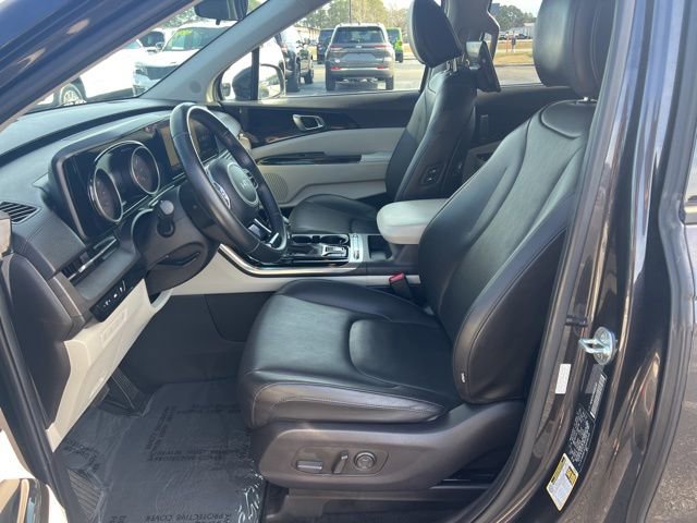 Used 2022 Kia Carnival SX image 7