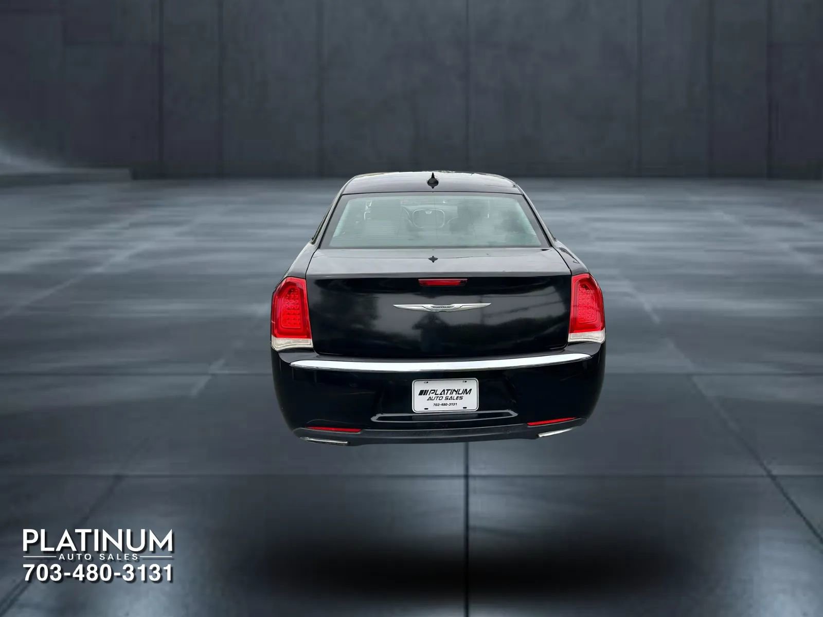Used 2015 Chrysler 300 Limited image 7