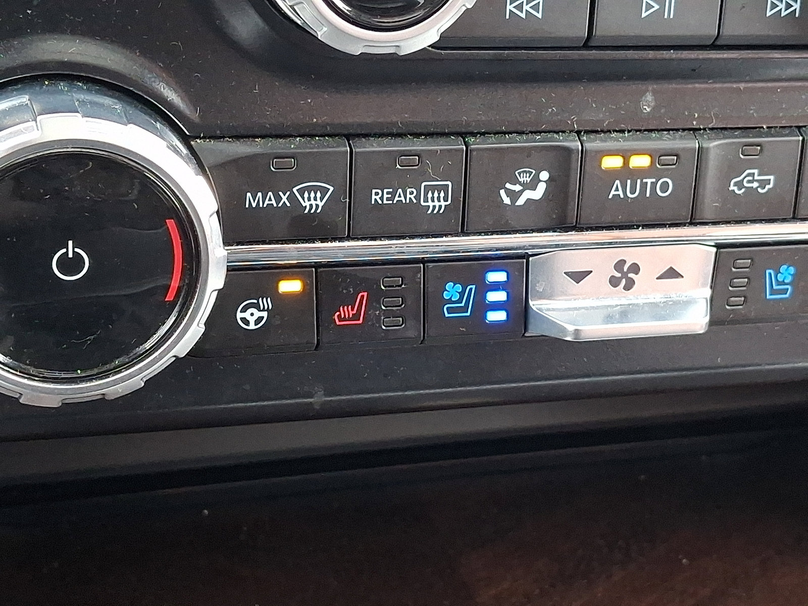 Certified 2025 Ford F450 King Ranch w/ Chrome Package image 31