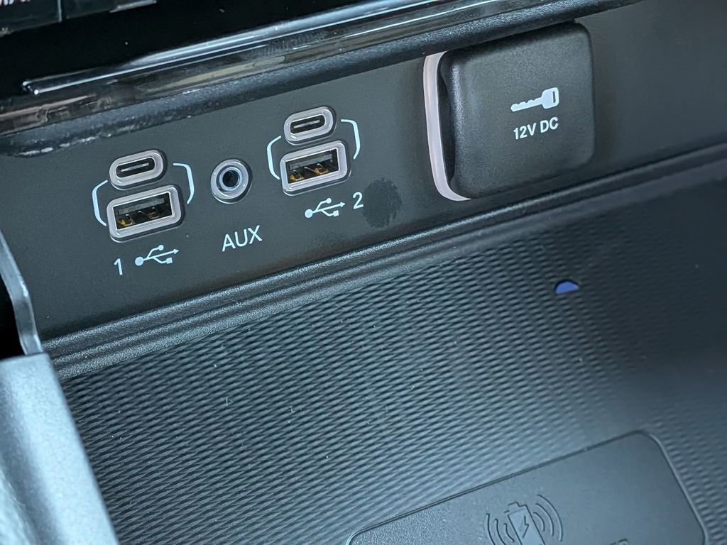 New 2025 Jeep Grand Cherokee L Altitude image 28