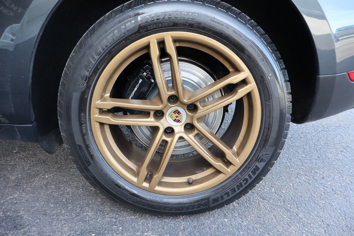 Used 2017 Porsche Macan image 31