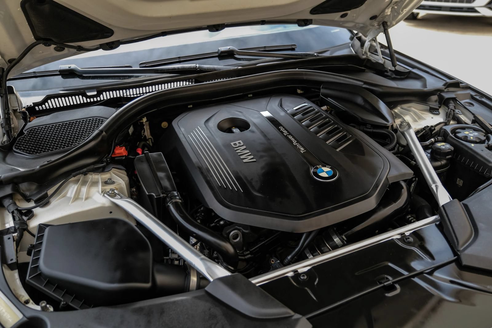 Used 2019 BMW 540i xDrive AWD/4WD image 48