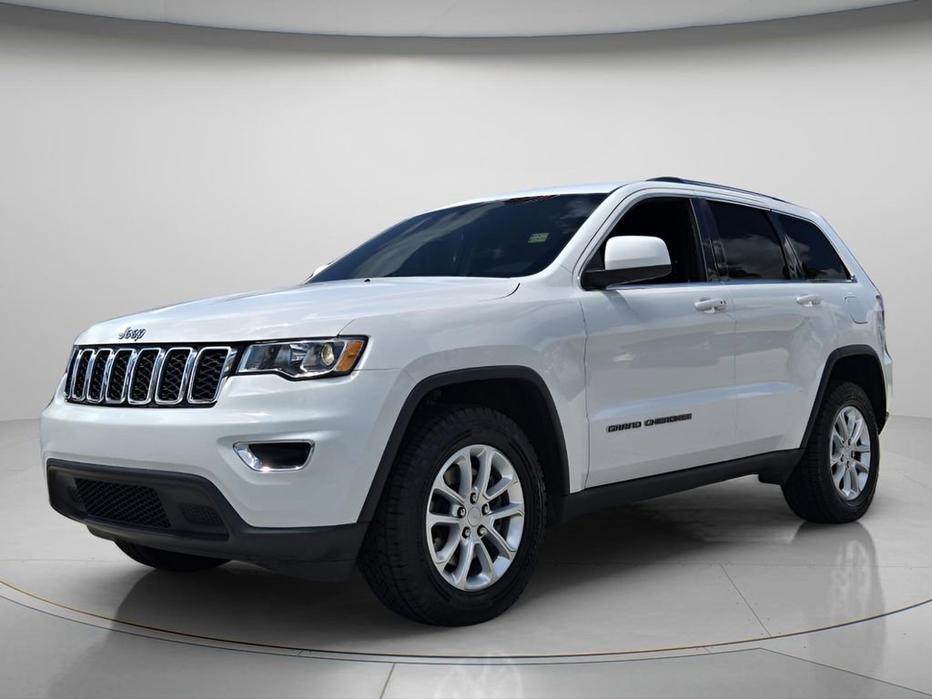 Used 2021 Jeep Grand Cherokee Laredo image 8