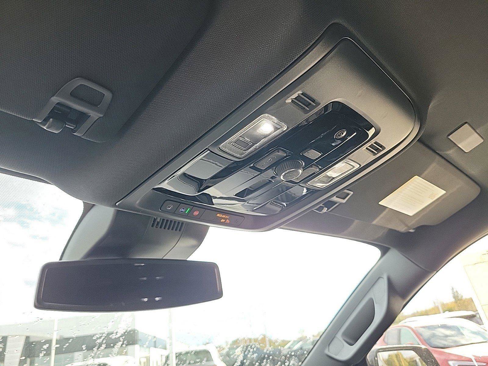 New 2026 GMC Yukon Elevation image 31