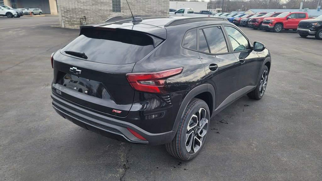 New 2026 Chevrolet Trax RS w/ Sunroof Package image 12