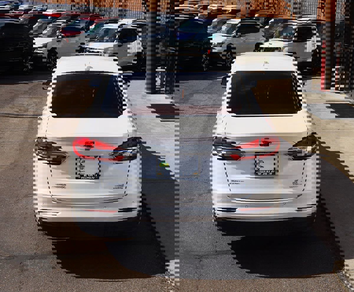 Used 2019 Ford Fusion SE image 10