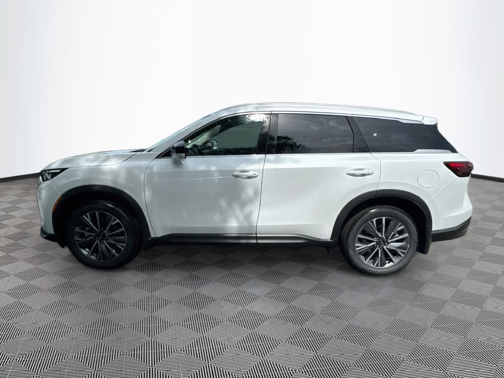 Used 2027 INFINITI QX60 Luxe w/ Cargo Package FWD image 9