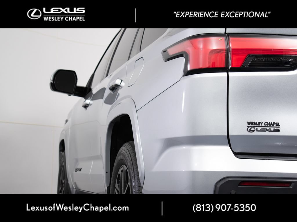 Used 2024 Toyota Sequoia SR5 w/ SR5 Premium Package RWD image 9