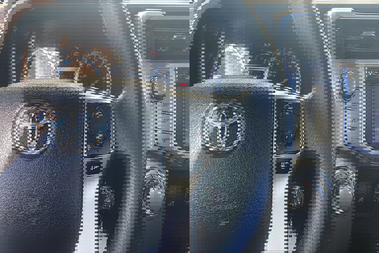 Used 2019 Toyota 4Runner SR5 Premium image 24