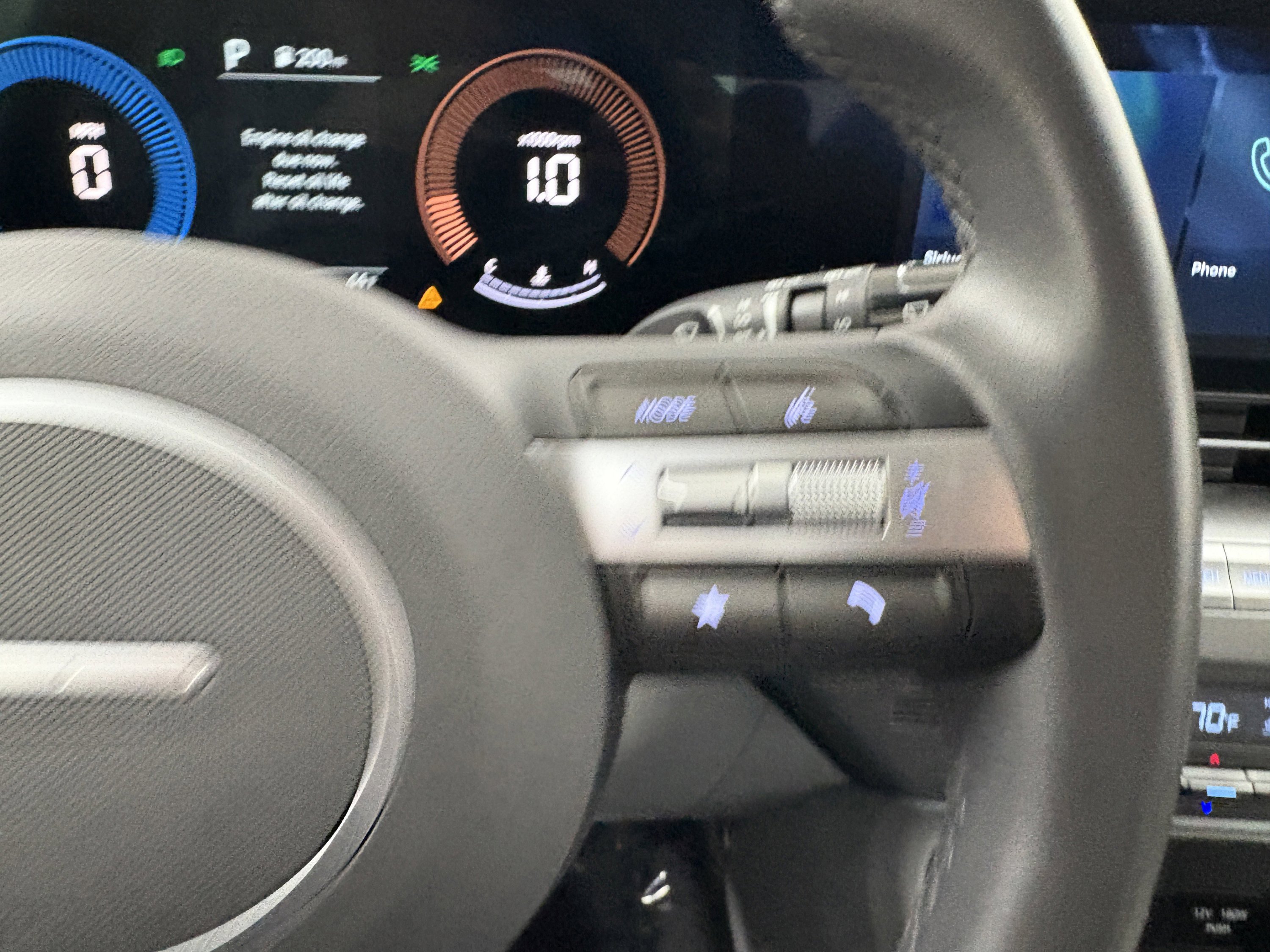 Used 2025 Hyundai Kona SEL image 33