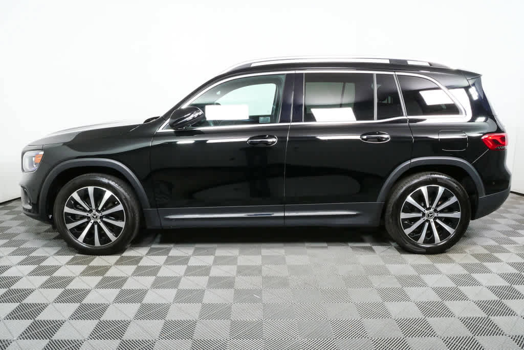 Used 2022 Mercedes-Benz GLB 250 image 28