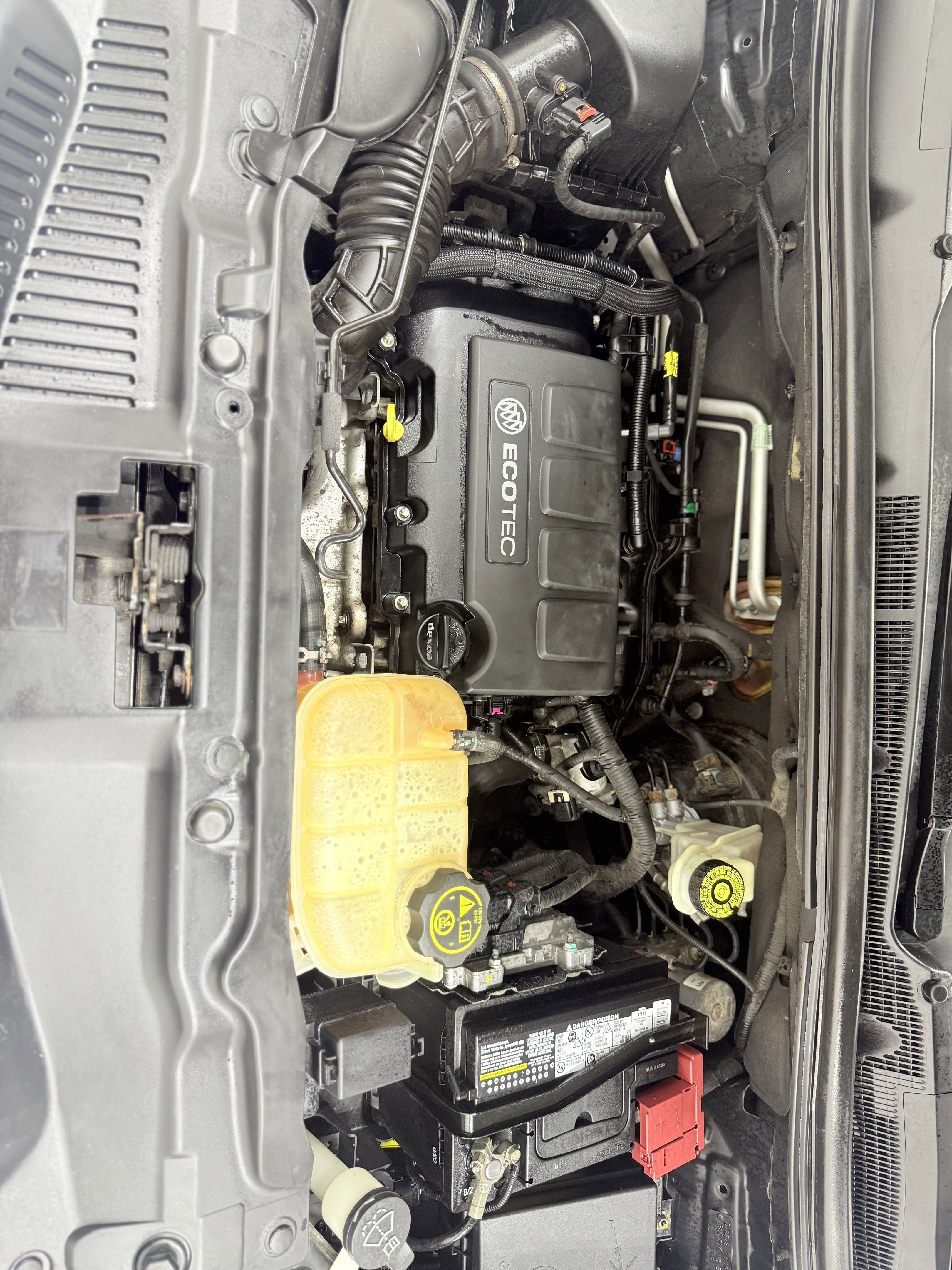 Used 2014 Buick Encore Premium image 28