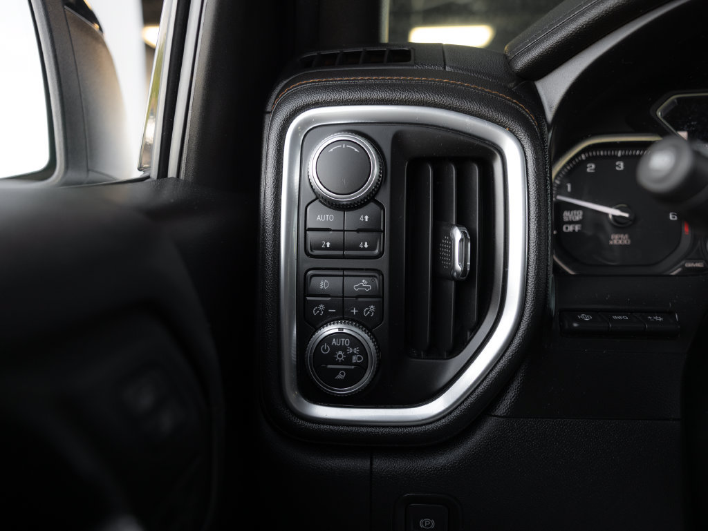 Used 2019 GMC Sierra 1500 AT4 w/ AT4 Premium Package AWD/4WD image 22