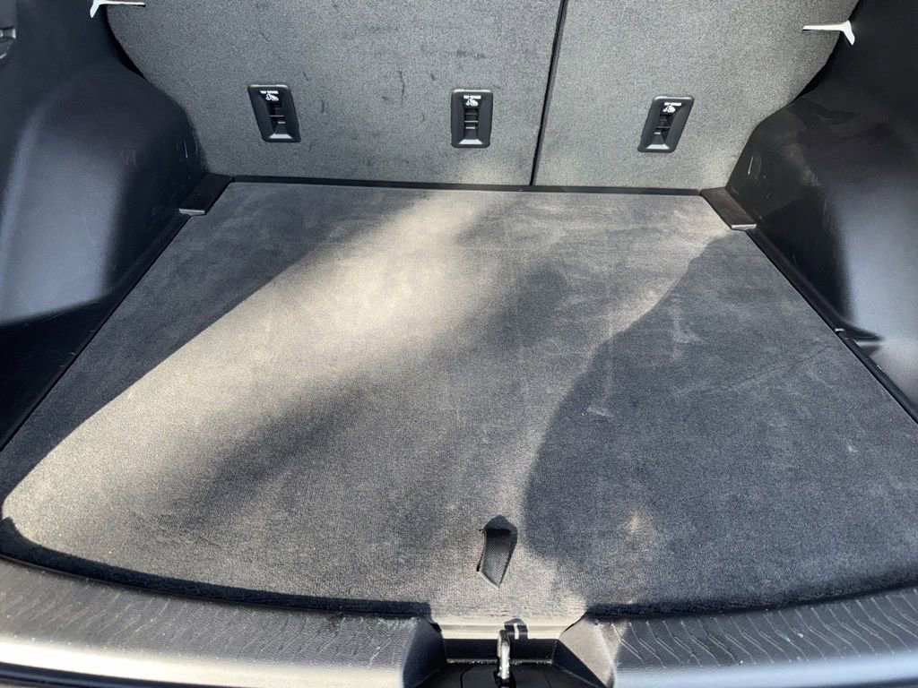 Used 2025 Chevrolet Equinox EV LT w/ Convenience Package FWD image 31