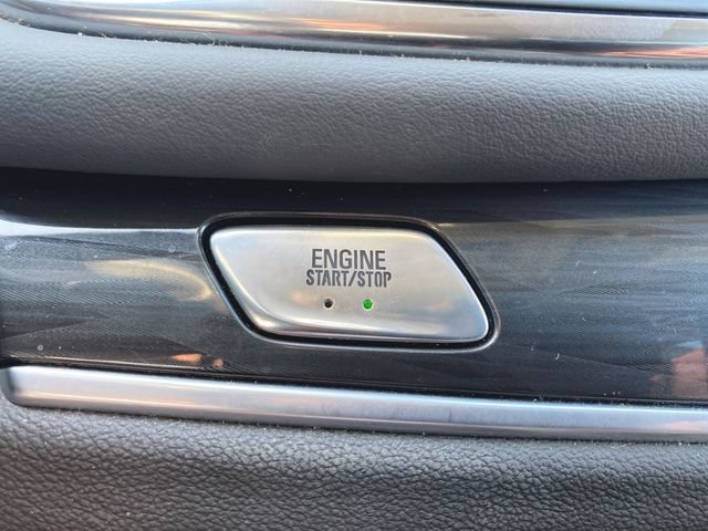Used 2021 Buick Enclave Essence w/ Sport Touring Edition FWD image 16