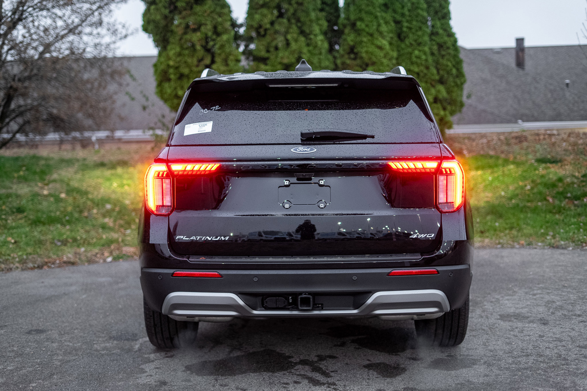 New 2026 Ford Explorer Platinum w/ LUX Leather Package image 6