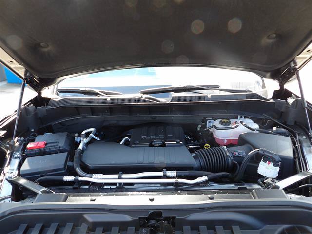 Certified 2025 Chevrolet Silverado 1500 LT AWD/4WD image 31