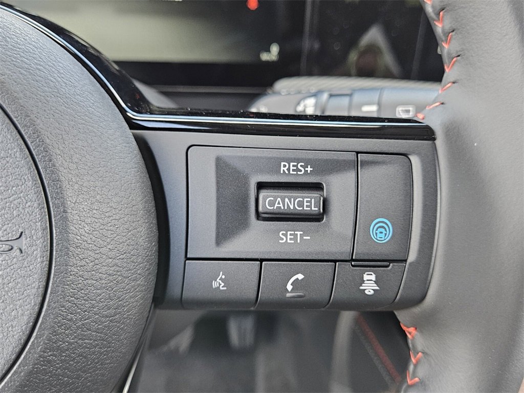 New 2026 Nissan Kicks SR w/ Cold Weather Package image 26