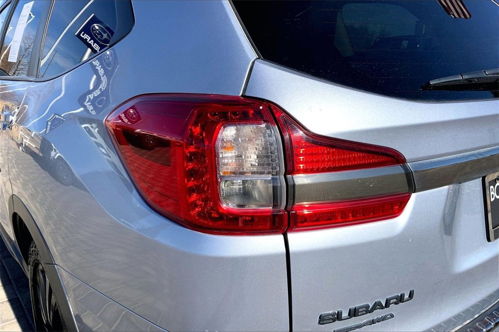 Used 2022 Subaru Ascent Onyx Edition image 23