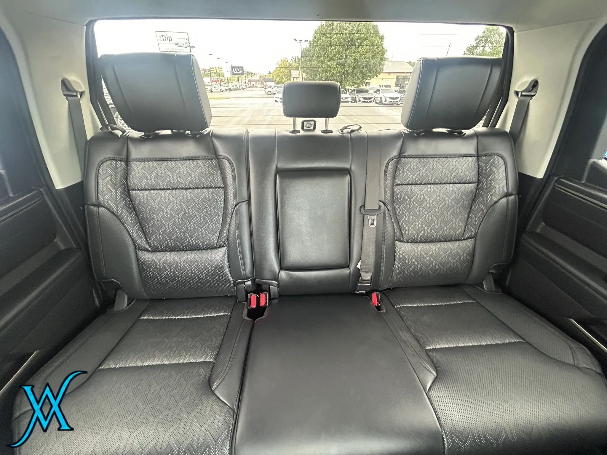 Used 2024 Toyota Tundra SR5 w/ SR5 Premium Package AWD/4WD image 30