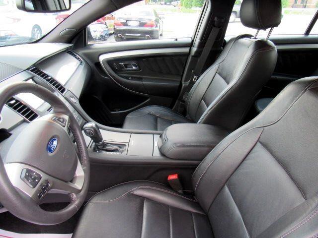 Used 2017 Ford Taurus SEL w/ Equipment Group 201A image 9