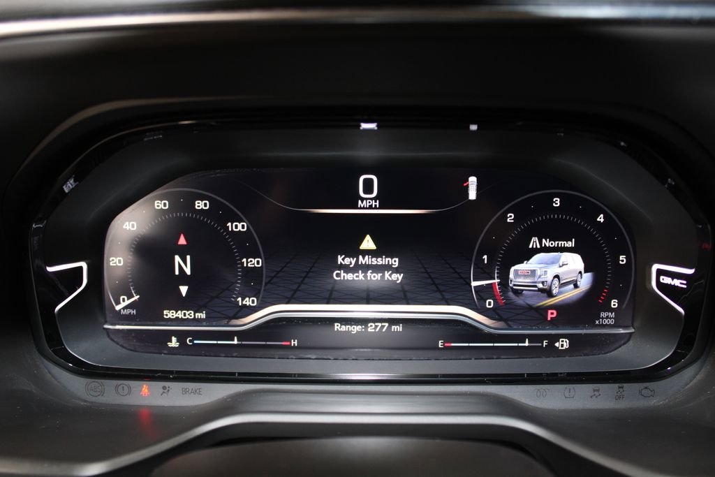 Used 2024 GMC Yukon XL Denali RWD image 39