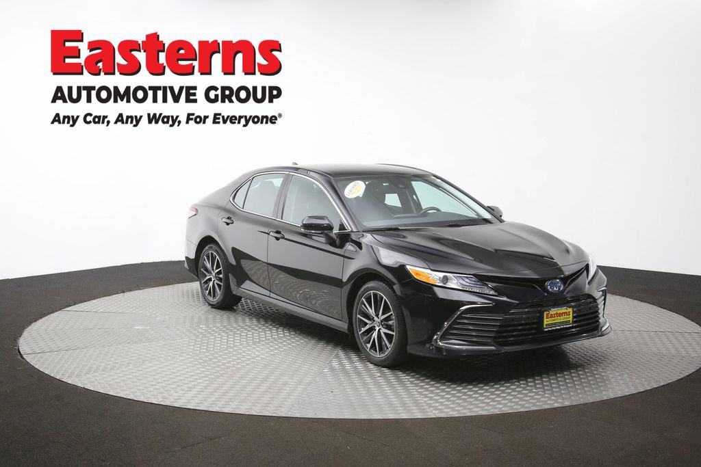 Used 2022 Toyota Camry XLE FWD image 49