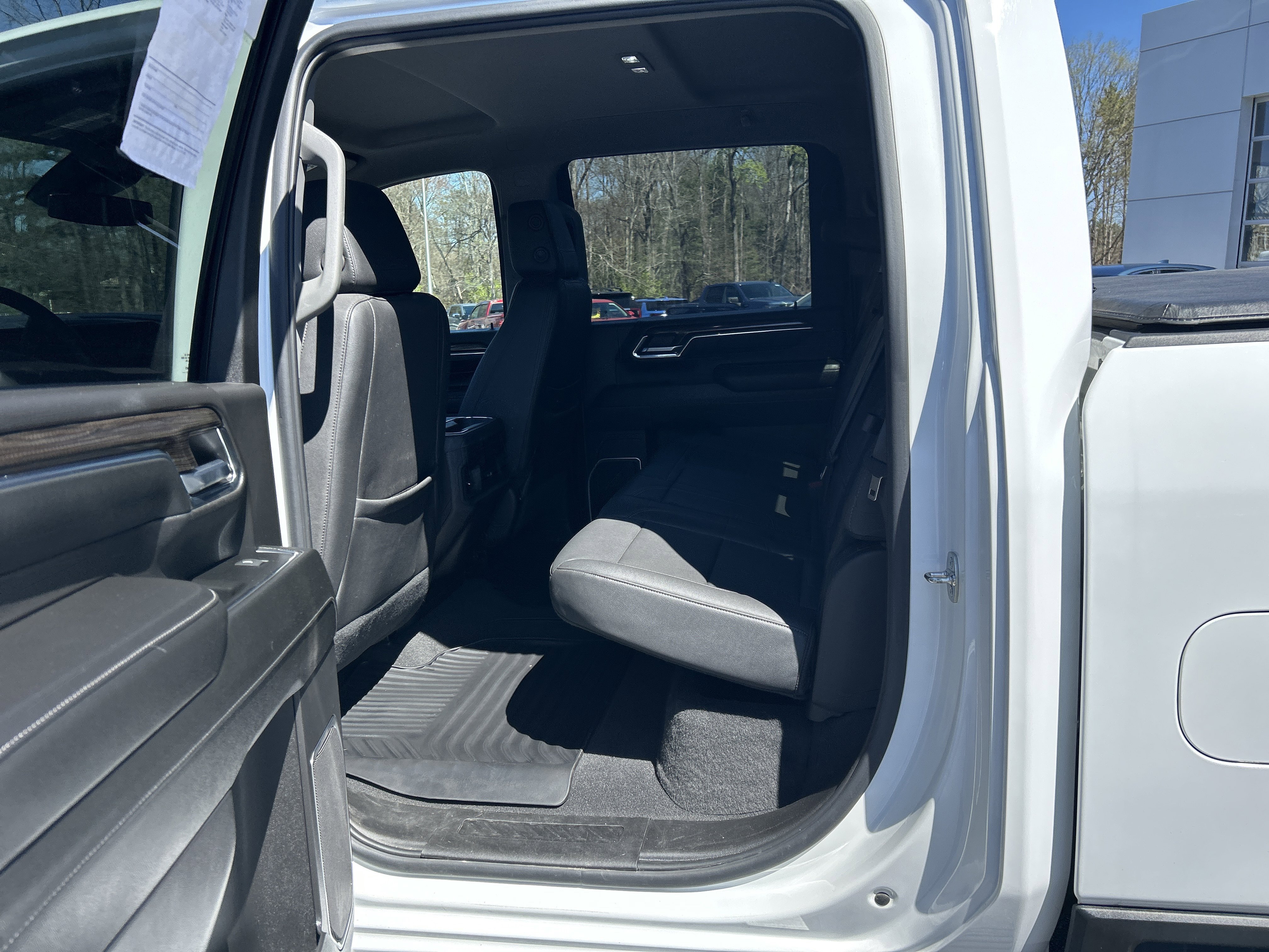 Used 2024 Chevrolet Silverado 2500 LT w/ Convenience Package AWD/4WD image 22