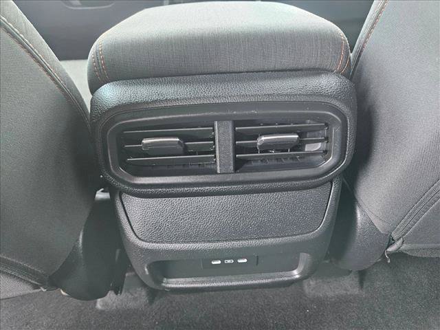 Used 2025 Honda Pilot Sport image 15