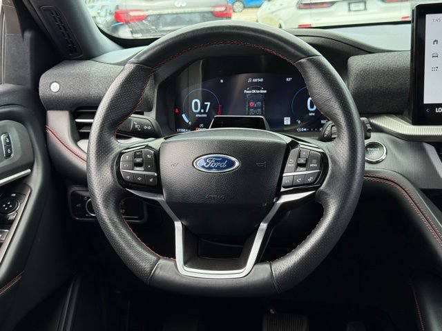 Used 2025 Ford Explorer ST-Line AWD/4WD image 8