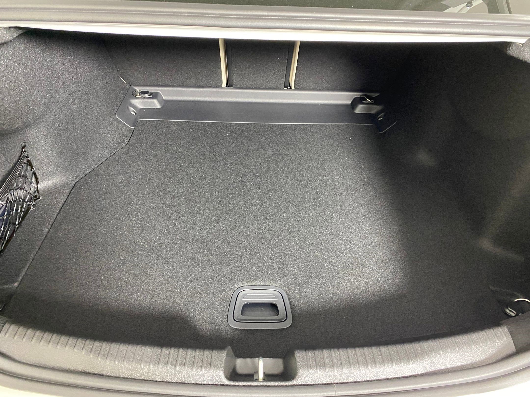 Used 2025 Mercedes-Benz C 300 4MATIC Sedan image 29