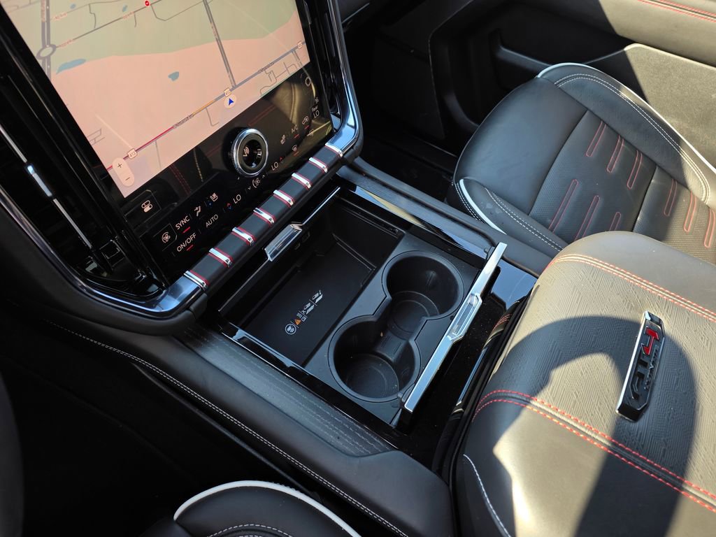 Used 2025 GMC Yukon XL AT4 Ultimate image 20