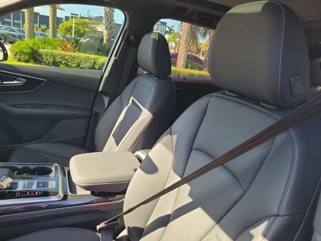 Certified 2026 Audi Q7 2.0T Premium Plus w/ Premium Plus Package AWD/4WD image 16