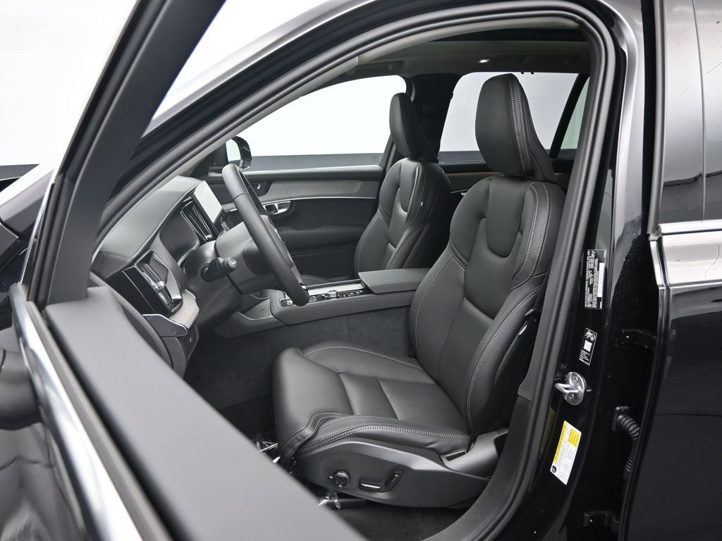 New 2026 Volvo XC90 B6 Ultra image 21