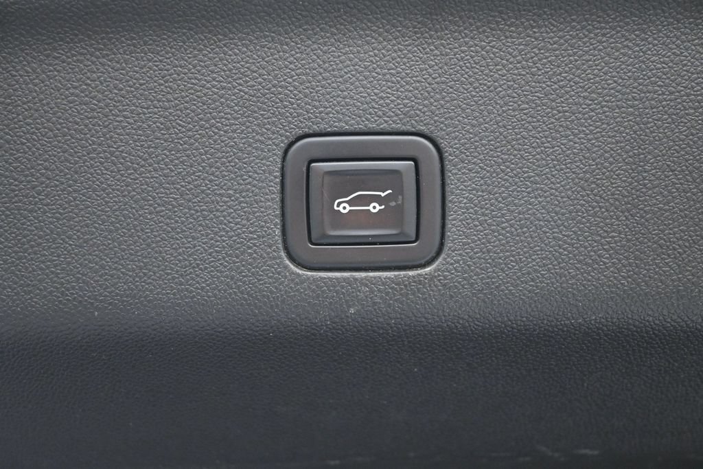 Used 2021 Chevrolet Tahoe LT AWD/4WD image 28