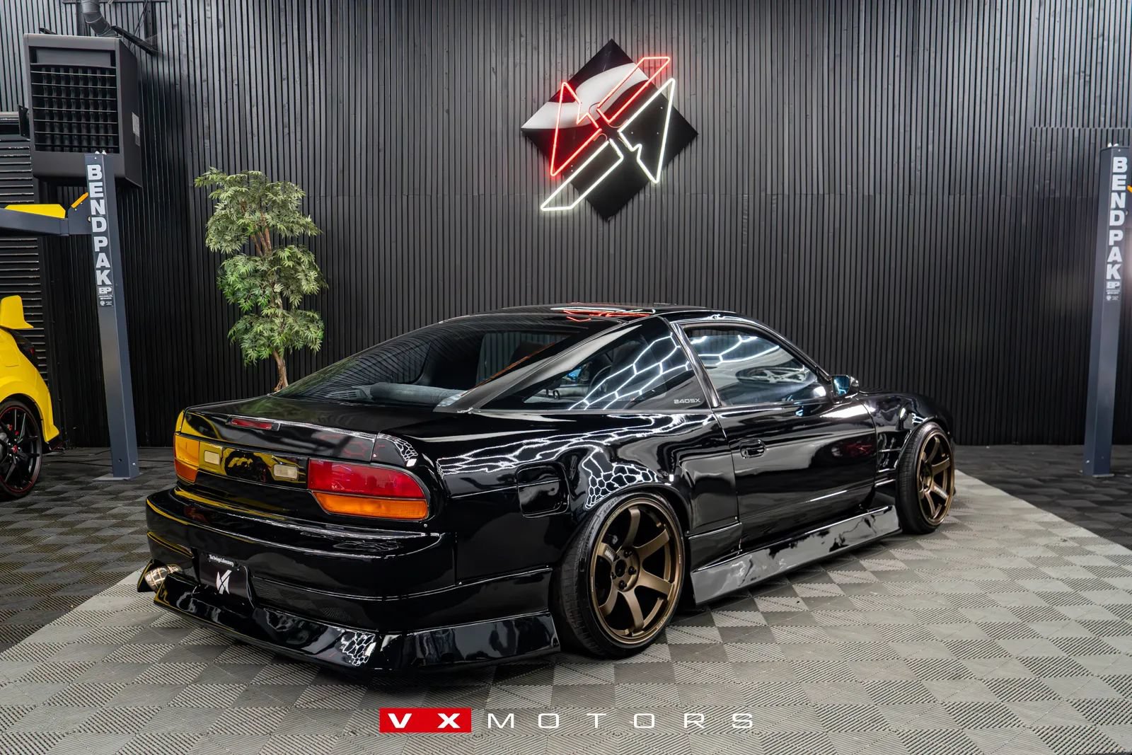 Used 1989 Nissan 240SX SE RWD image 2