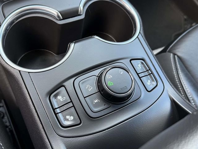 Certified 2024 GMC Terrain SLT image 18