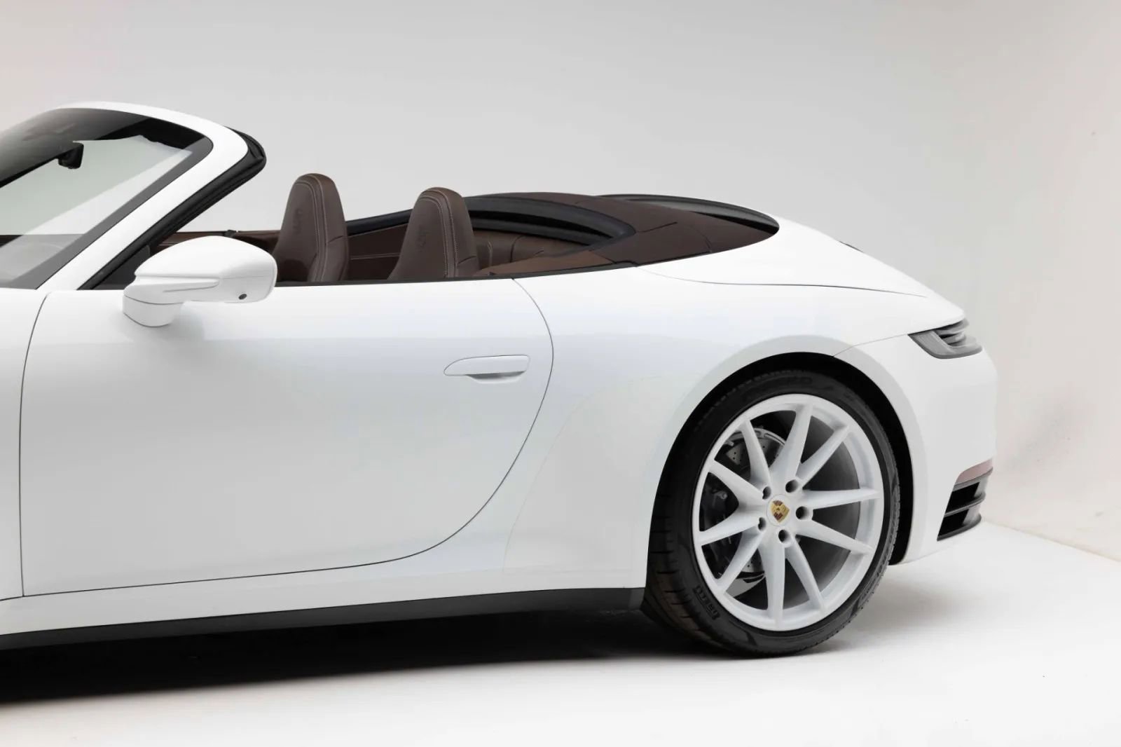 Used 2024 Porsche 911 Carrera image 37