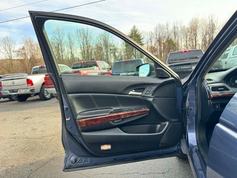 Used 2012 Honda Crosstour EX-L image 9