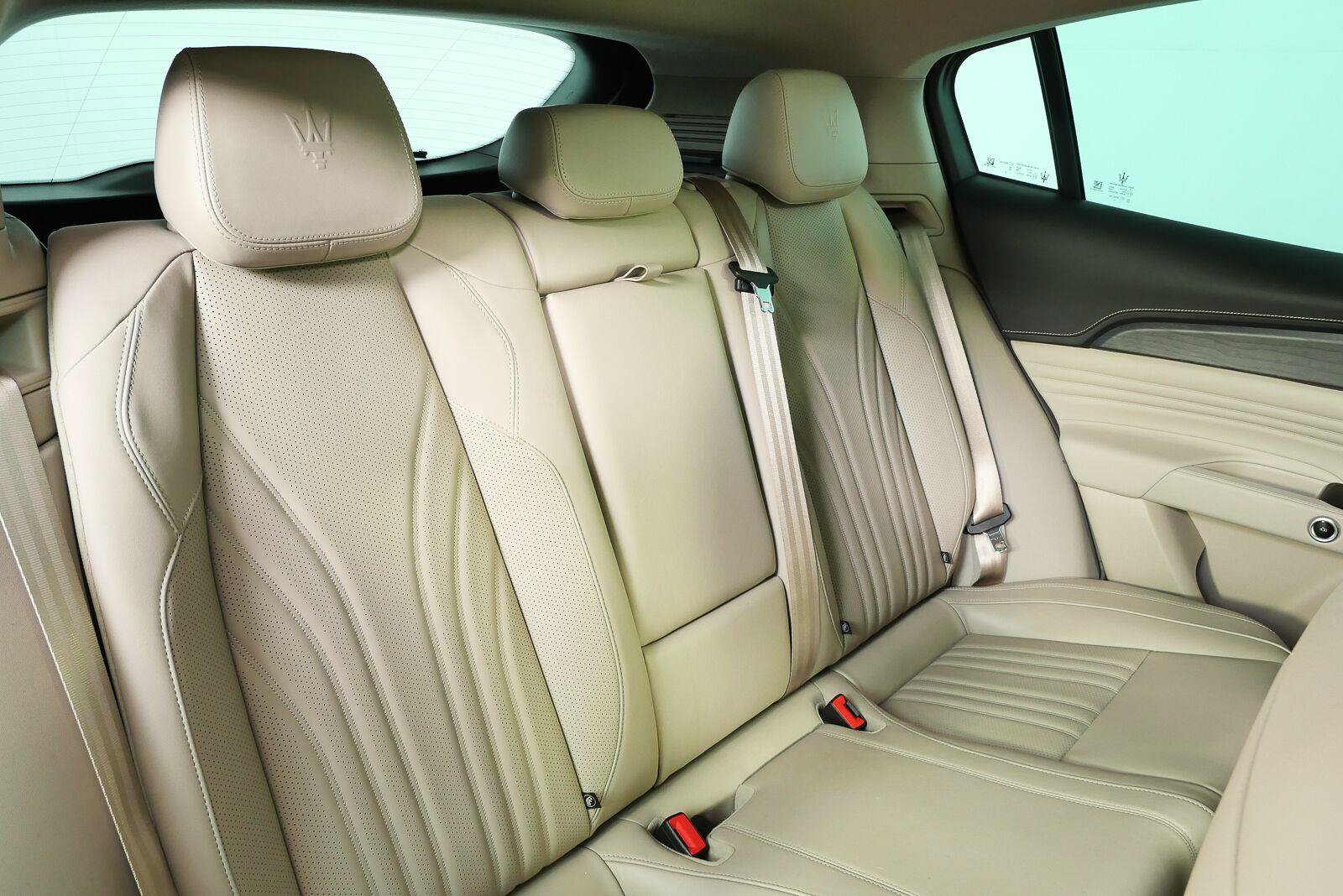 Used 2023 Maserati Grecale GT AWD/4WD image 20