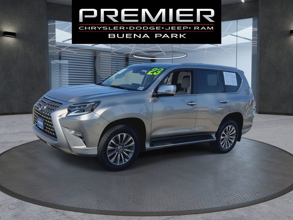 Used 2023 Lexus GX 460 Luxury w/ Off Road Package AWD/4WD image 4