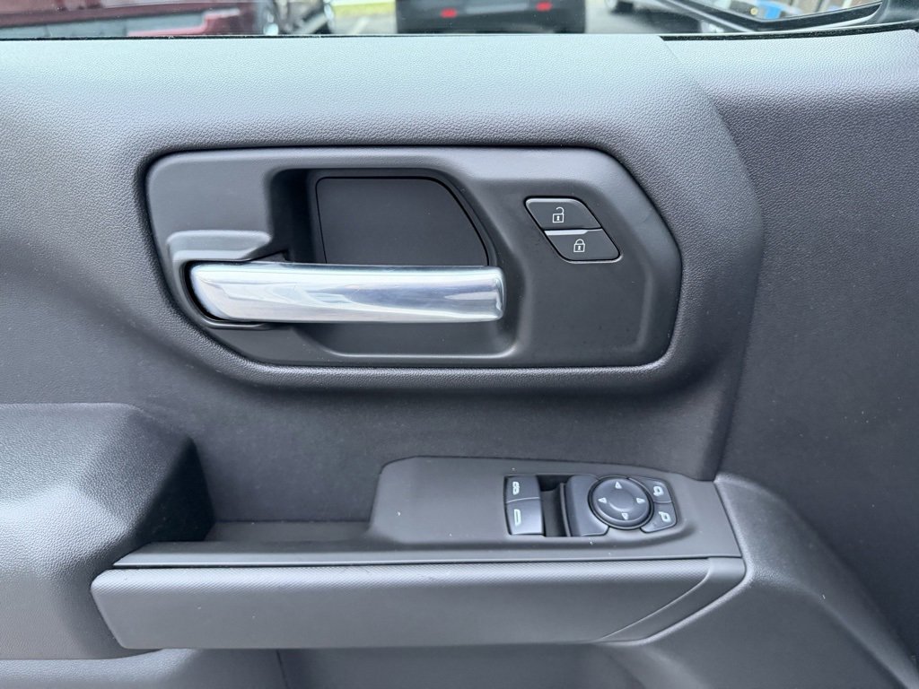 Used 2025 Chevrolet Silverado 1500 W/T w/ WT Value Package image 25