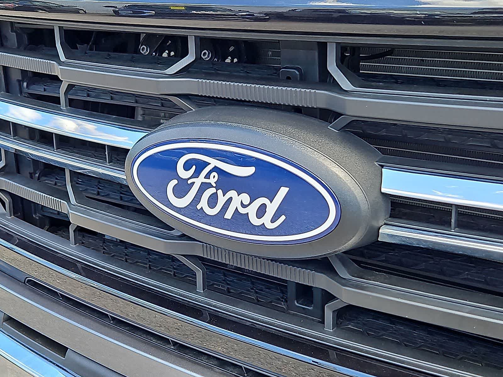 Used 2025 Ford F150 XLT w/ Equipment Group 301A Standard AWD/4WD image 33