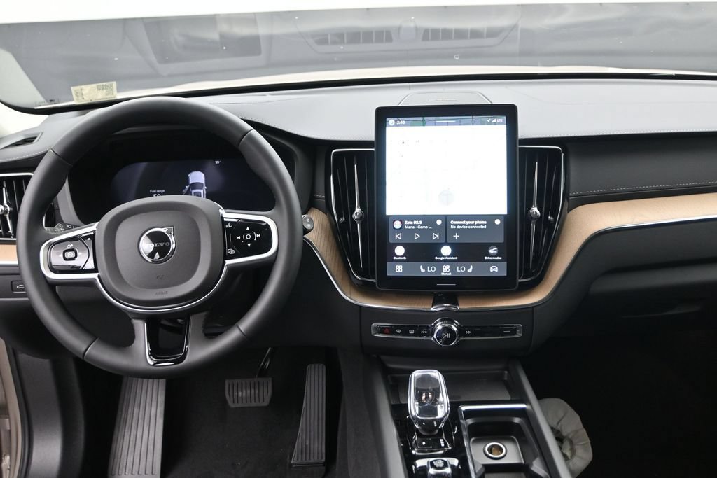 New 2026 Volvo XC60 B5 Ultra AWD/4WD image 12