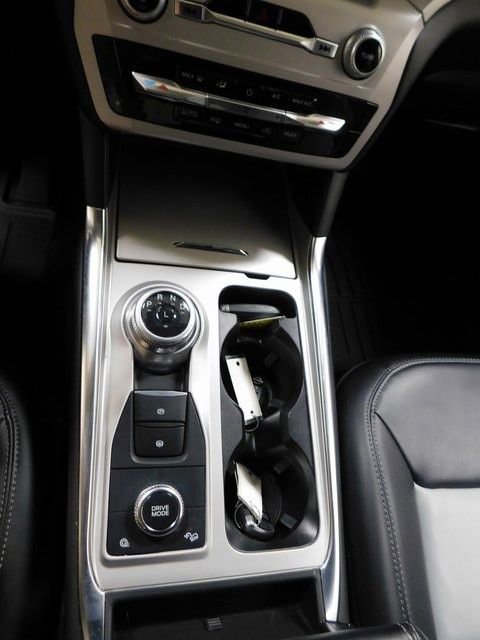 Used 2023 Ford Explorer XLT w/ Equipment Group 202A image 27