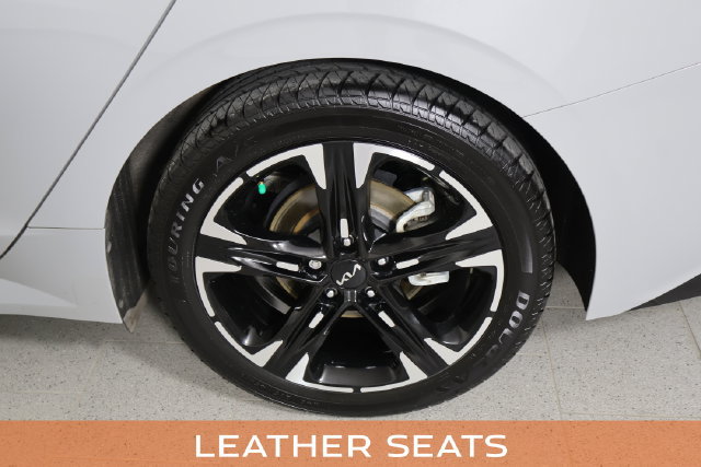 Used 2023 Kia K5 GT-Line AWD/4WD image 12