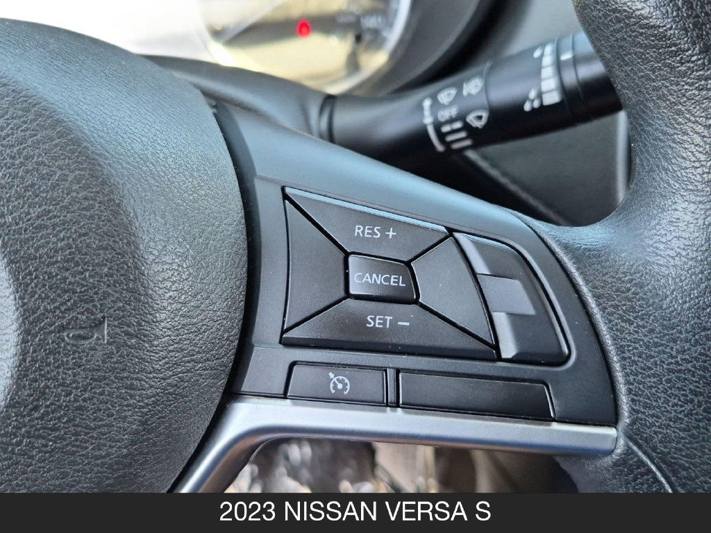 Used 2023 Nissan Versa S FWD image 18