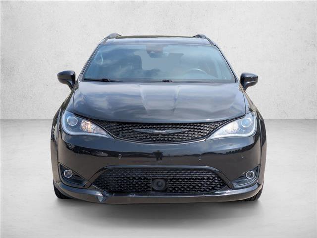 Used 2019 Chrysler Pacifica Touring-L w/ Advanced Safetytec Group FWD image 2