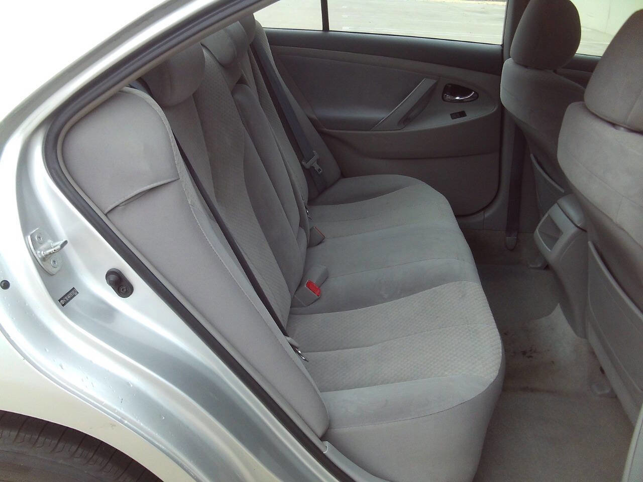 Used 2009 Toyota Camry LE image 14